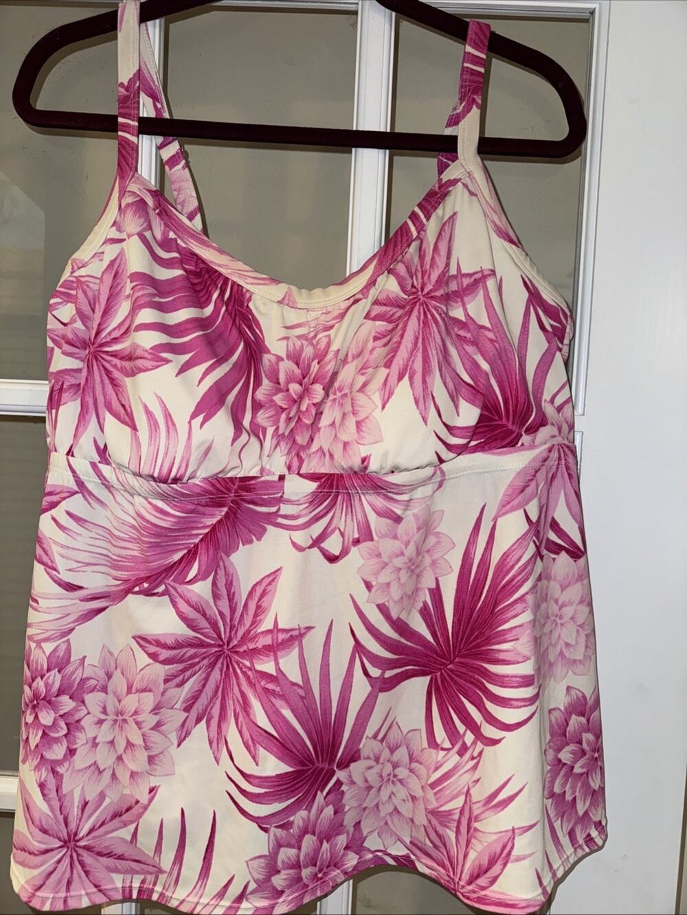 Kim Rogers Curvy Tankini Swim Top Womens Plus Pink Floral 18W Padded